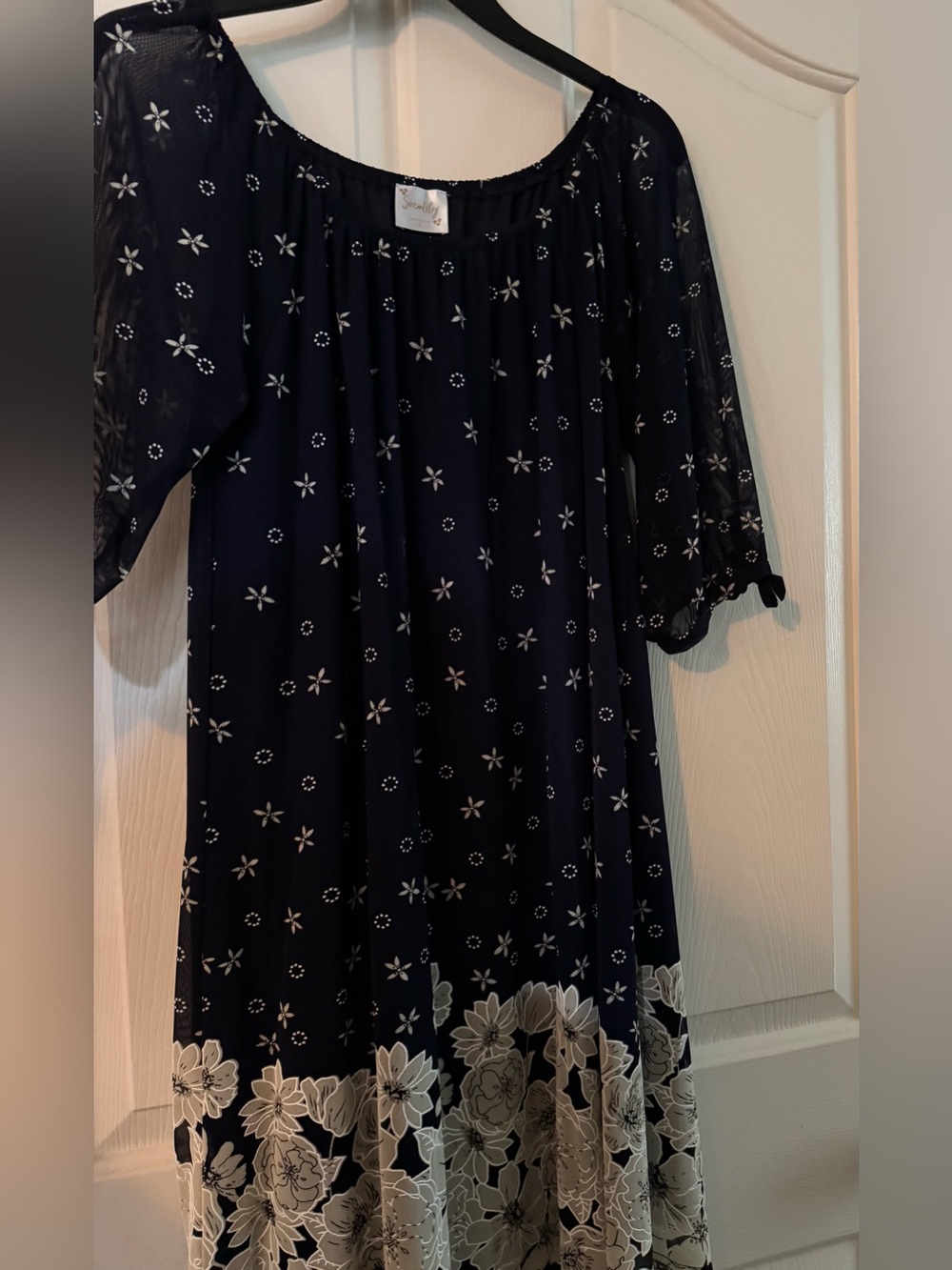 Women's Navy Floral Border Shift Dress